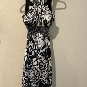 Betsy & Adam Halter Open Back Beaded Floor Length Formal Dress Size 2